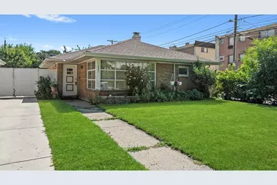 7845 S Kilpatrick Avenue, Chicago, IL 60652 - Photo 1