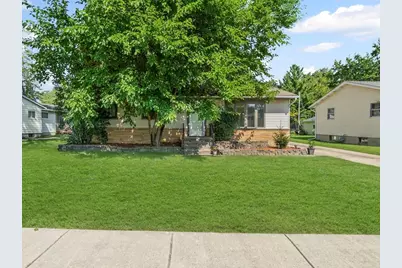 9N564 Flora Drive, Elgin, IL 60123 - Photo 1