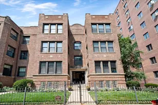 710 W Bittersweet Pl, Chicago, IL 60613 - Photo 1