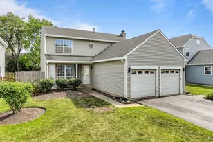 1861 Grosse Pointe Cir, Hanover Park, IL 60133 - Photo 1