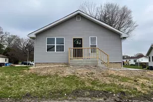2071 N 3462nd Rd, Ottawa, IL 61350 - Photo 1