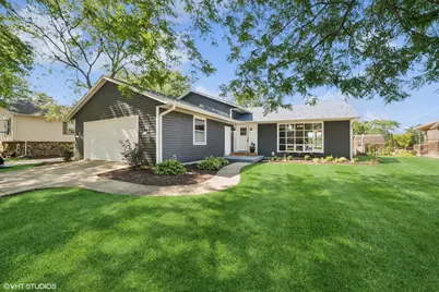 6 Spring Valley Lane, Streamwood, IL 60107 - Photo 1