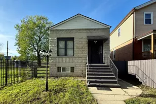 3540 W Carroll Ave, Chicago, IL 60624 - Photo 1