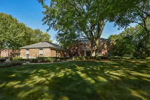 857 Kilrenny, Inverness, IL 60067 - Photo 1