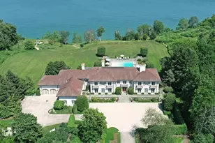 700 Crab Tree Farm Ln, Lake Bluff, IL 60044 - Photo 1