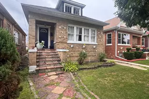 5709 W Melrose St, Chicago, IL 60634 - Photo 1
