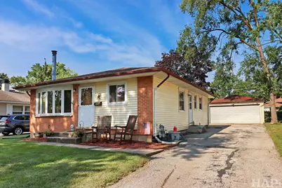 226 N California Avenue, Mundelein, IL 60060 - Photo 1