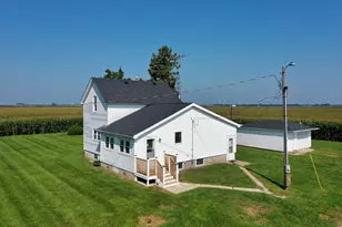 394 E 3000N Rd, Clifton, IL 60927 - Photo 1