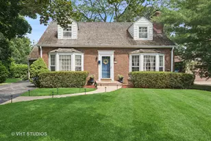 841 Rolling Pass, Glenview, IL 60025 - Photo 1