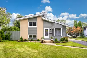 1645 Larry Ln, Glendale Heights, IL 60139 - Photo 1