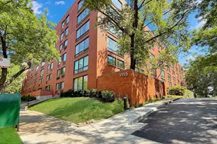 1115 S Plymouth Ct, Chicago, IL 60605 - Photo 1