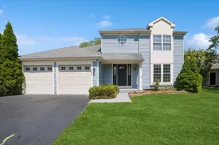 14 Buchanan Ln, Streamwood, IL 60107 - Photo 1