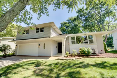 212 Richard Road, Naperville, IL 60540 - Photo 1