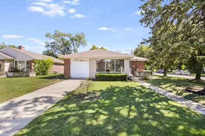1613 S Cumberland Avenue, Park Ridge, IL 60068 - Photo 1