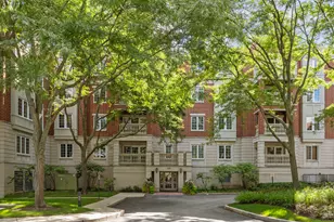 620 Homewood Ave, Highland Park, IL 60035 - Photo 1