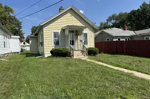 1118 W Jackson St, Ottawa, IL 61350 - Photo 1