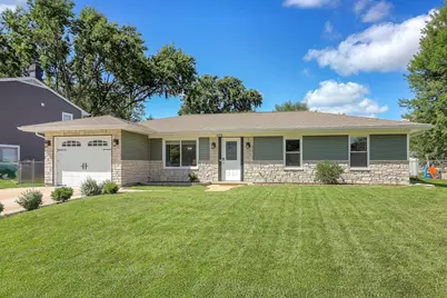 1132 Highbury Drive, Elgin, IL 60120 - Photo 1