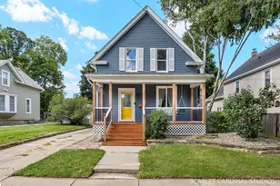 255 Plum St, Aurora, IL 60506 - Photo 1