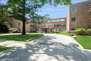 200 Ridge Ave, Evanston, IL 60202 - Photo 1