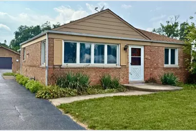 2462 S Scott Street, Des Plaines, IL 60018 - Photo 1
