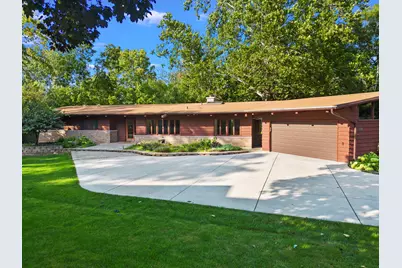 621 Plamondon Court, Wheaton, IL 60189 - Photo 1