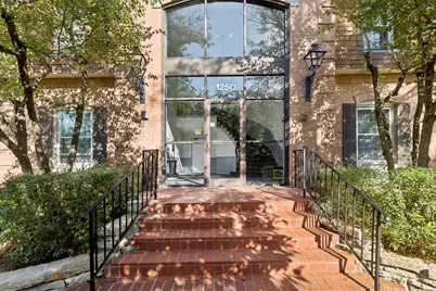 1250 Park Avenue #435, Highland Park, IL 60035 - Photo 1