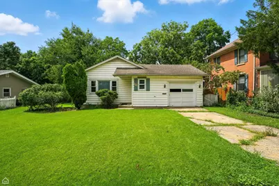 515 S 5th Avenue, Saint Charles, IL 60174 - Photo 1