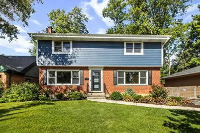 406 S Edgewood Avenue, Lombard, IL 60148 - Photo 1