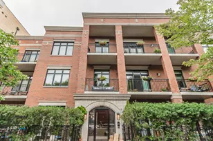 4927 N Damen Ave, Chicago, IL 60625 - Photo 1