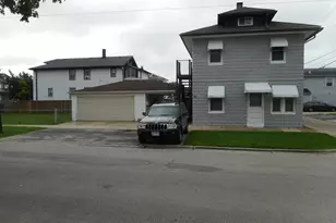 1218 N 22nd Ave, Melrose Park, IL 60160 - Photo 1
