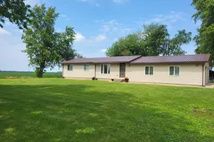 19502 W Ballou Rd, Wilmington, IL 60481 - Photo 1