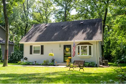 237 Rochester Road NE, Poplar Grove, IL 61065 - Photo 1