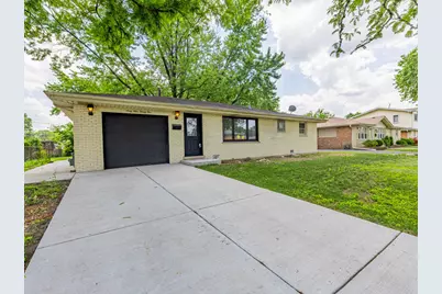 6425 W 83rd Place, Burbank, IL 60459 - Photo 1