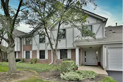 485 Elizabeth Drive #485, Wood Dale, IL 60191 - Photo 1