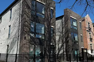 4156 S Michigan Ave, Chicago, IL 60653 - Photo 1