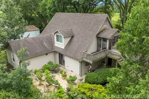 27W376 Hoy Rd, Warrenville, IL 60555 - Photo 1