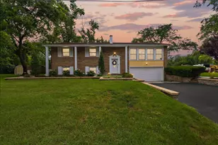 20301 Fairfield Ave, Olympia Fields, IL 60461 - Photo 1