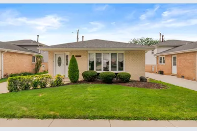 10636 S Christiana Avenue, Chicago, IL 60655 - Photo 1