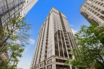 233 E 13th Street #804, Chicago, IL 60605 - Photo 1