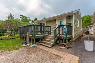 2620 Yeoman St, Waukegan, IL 60087 - Photo 1