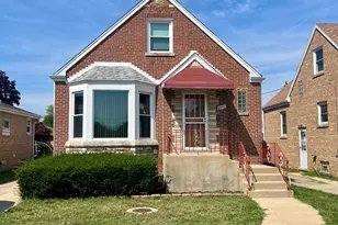 5000 N Mobile Ave, Chicago, IL 60630 - Photo 1