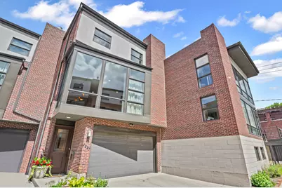 2327 N Bosworth Avenue, Chicago, IL 60614 - Photo 1