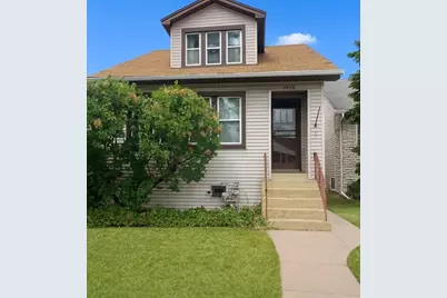 5926 N Nagle Avenue, Chicago, IL 60646 - Photo 1