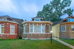8105 S Princeton Ave, Chicago, IL 60620 - Photo 1