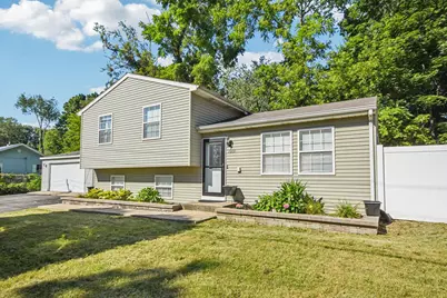 10133 W Wadsworth Road, Beach Park, IL 60099 - Photo 1