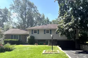 29W239 Ray Ave, West Chicago, IL 60185 - Photo 1