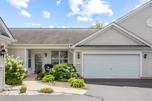 13517 Hemlock Rd, Huntley, IL 60142 - Photo 1