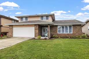 15725 La Paz Ct, Oak Forest, IL 60452 - Photo 1