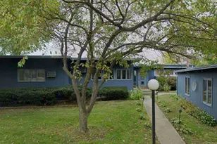 3233 N Bayview Ln, McHenry, IL 60051 - Photo 1