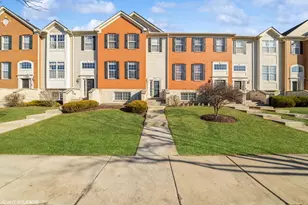 4076 Pompton Ave, Elgin, IL 60124 - Photo 1